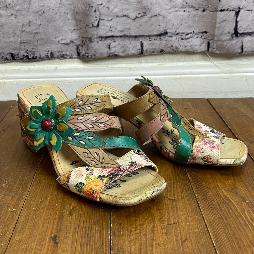 L’Artiste by spring step floral motif leather sandals size 37